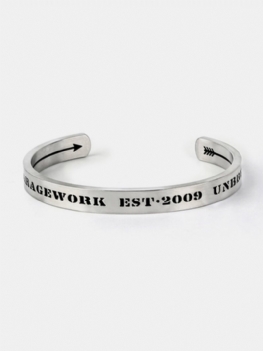 Vintage Titanium Steel Mens Womens Bransoletki Bangle Letters Strzałka Wzór Ze Stali Nierdzewnej