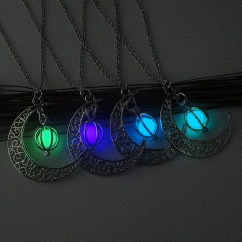 Moda Halloween Luminous Naszyjnik Unisex Księżyc Dynia Hollow Wisiorek Biżuteria Prezenty