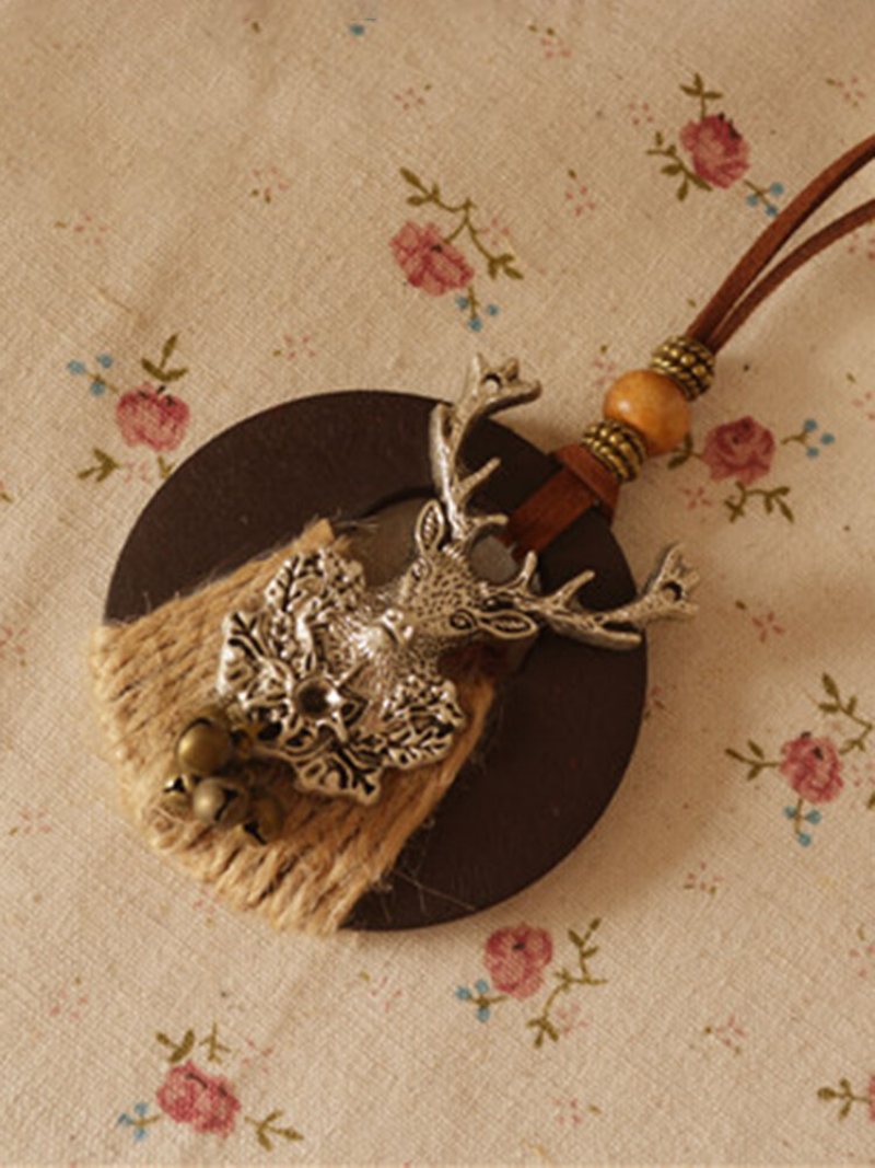 Naszyjnik Damski Vintage W Kształcie Zwierząt Christmas Elk Bells Długi Sweter Chain