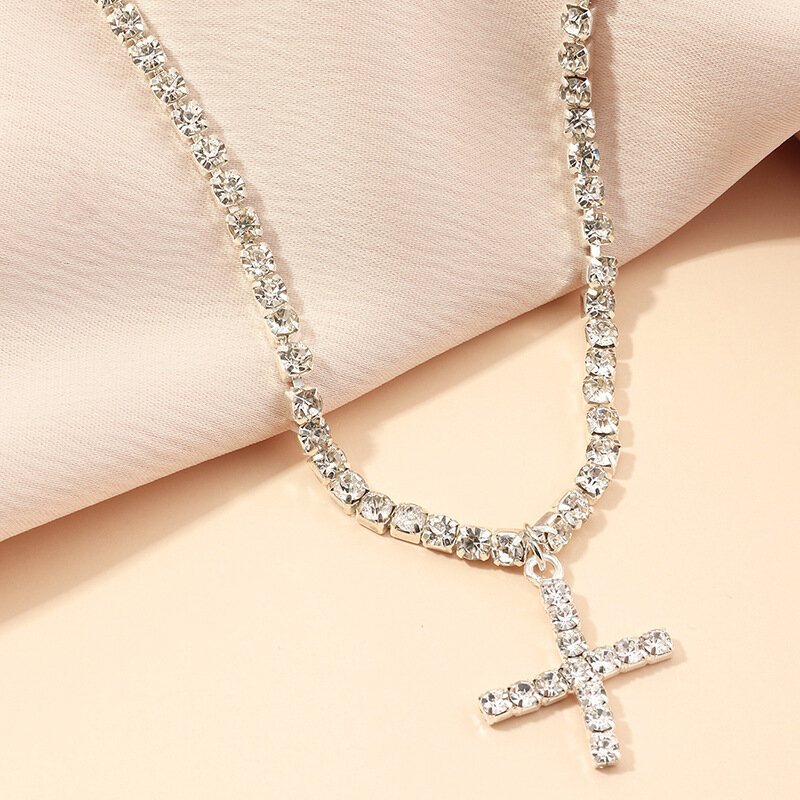Trendy Classic 26 Naszyjnik Z Alfabetem Angielskim Stop Srebra Diamentowy Uchwyt Początkowy Z Biżuteria