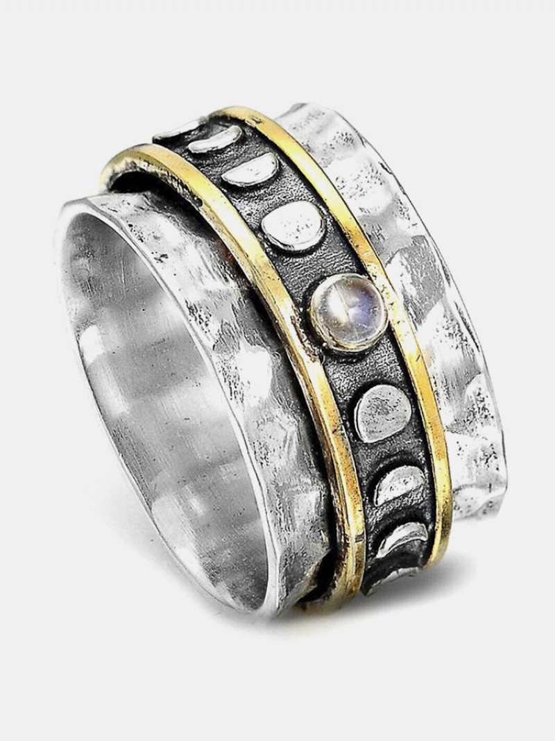 Rzeźbiony Szeroki Aluminiowy Pierścień W Stylu Vintage W Trudnej Sytuacji