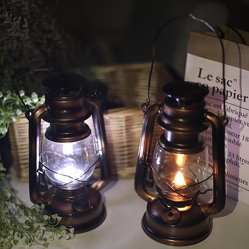 Antyczna Lampa Naftowa Retro Led Czarna Świąteczna Dekoracyjna Dekoracja Wnętrz Przenośna Ciepła Jasna Latarnia